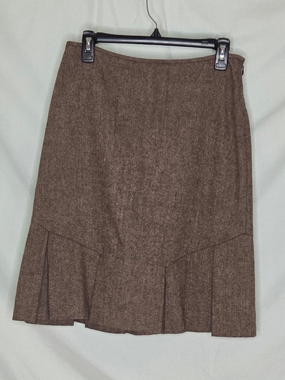George - brown tweed, knee-length skirt - size 8